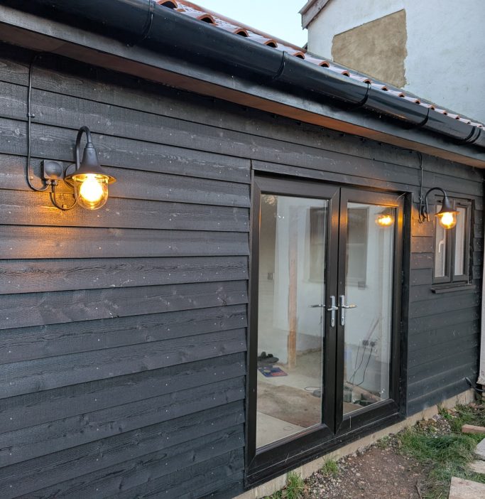 Outdoor lighting on a single storey house extension